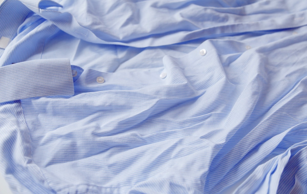 シワ　シャツ