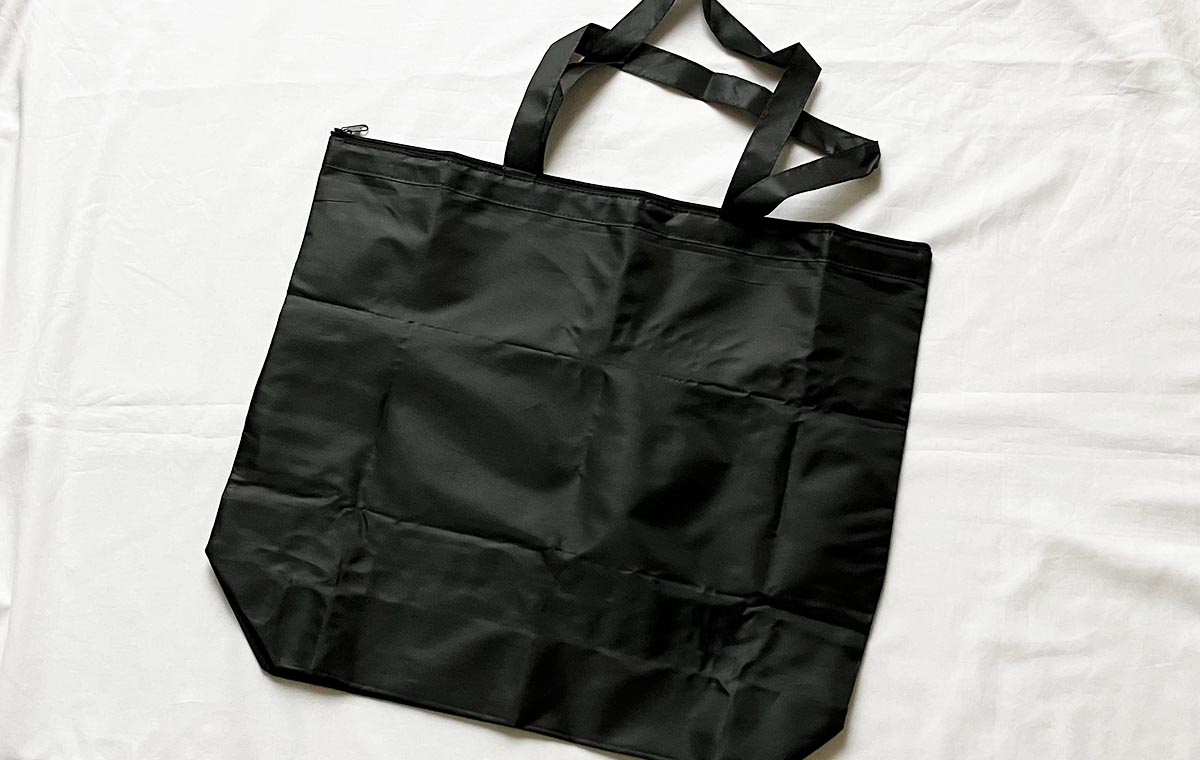 セリアの「FASTENER ECO BAG(LL)」