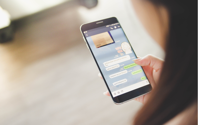 相手の表示名を変更する