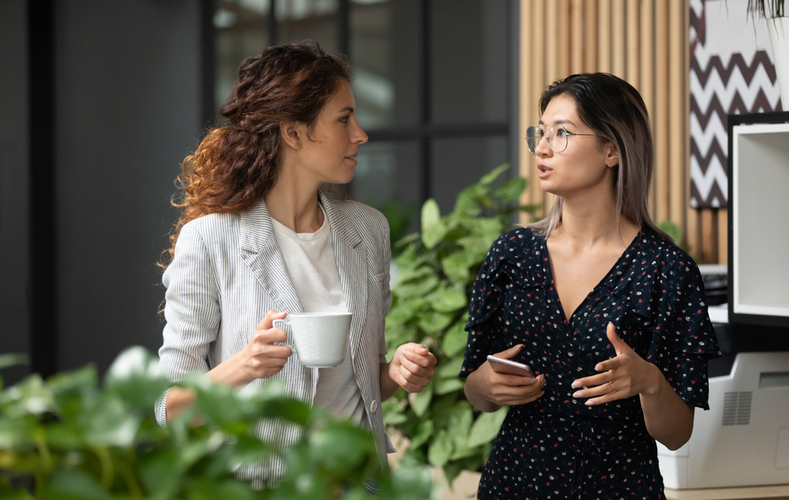 恩着せがましい