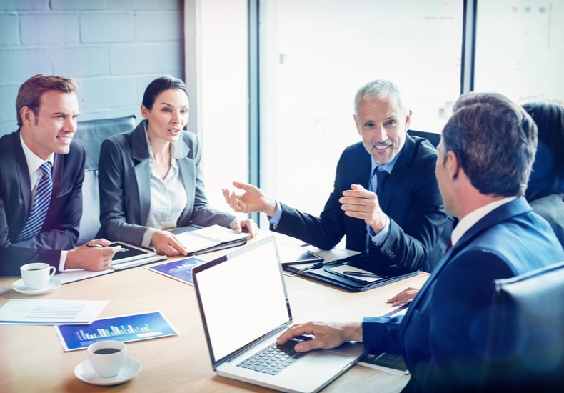 ミーティング　ビジネス