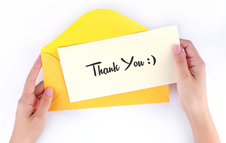 「Thank you」と書かれた手紙