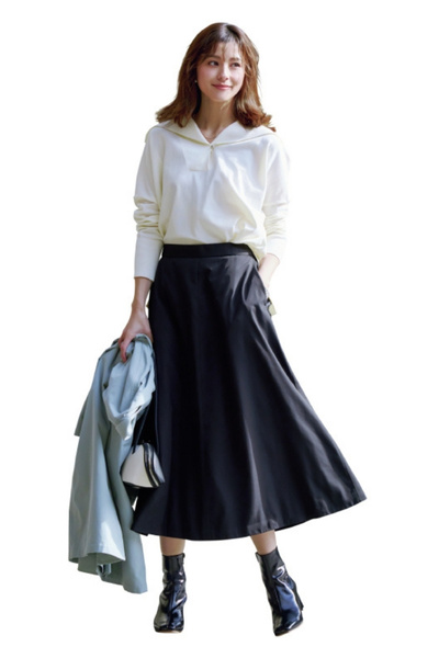 【2/20のコーデ】ラクなのにエレガント♡ モノトーンでつくる大人のワンツーコーデ