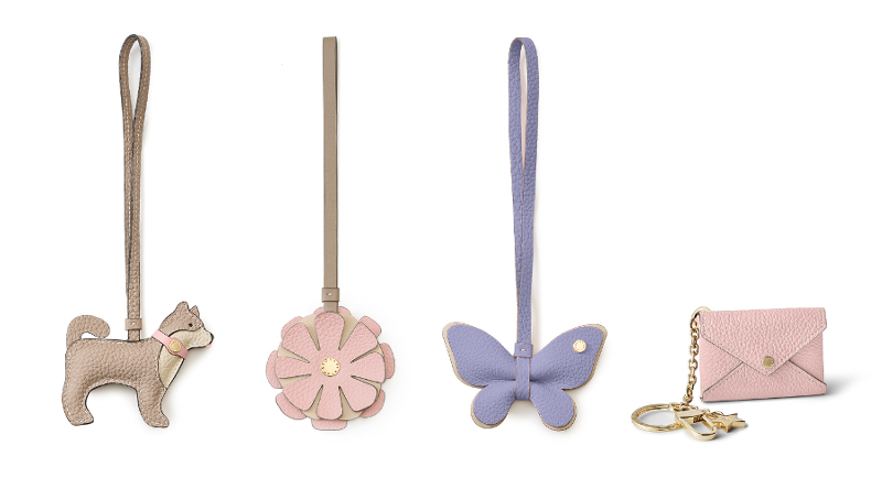 (左から)ドッグ、フラワー、バタフライ 各¥19,800
スター チェーン キーホルダー シュリンクレザー¥16,500