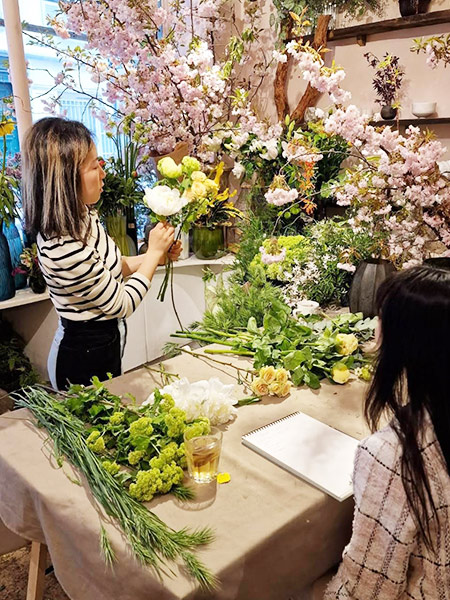 パリのお花屋さん