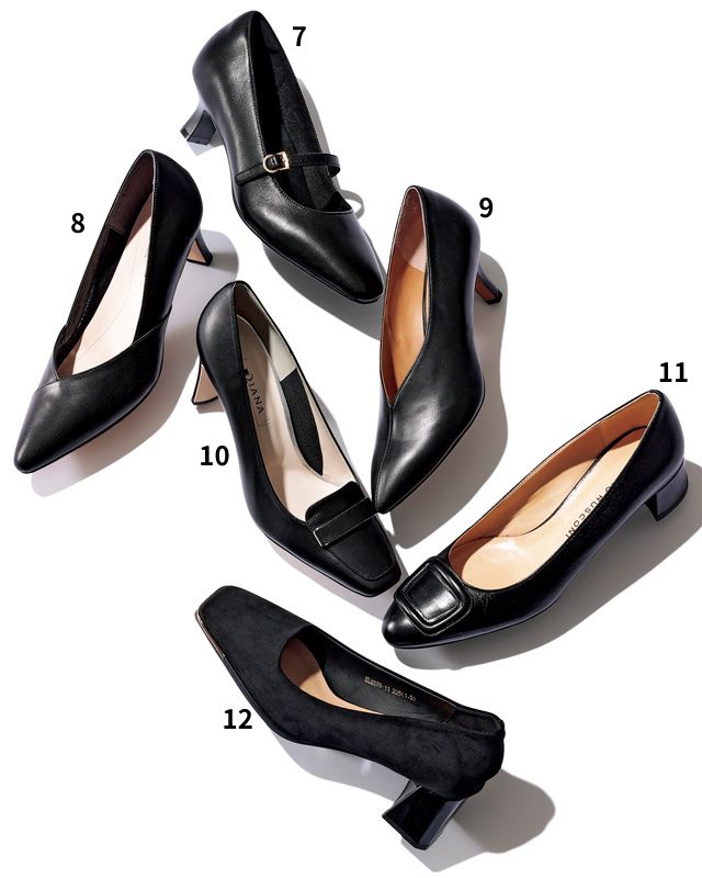 ブラックパンプス