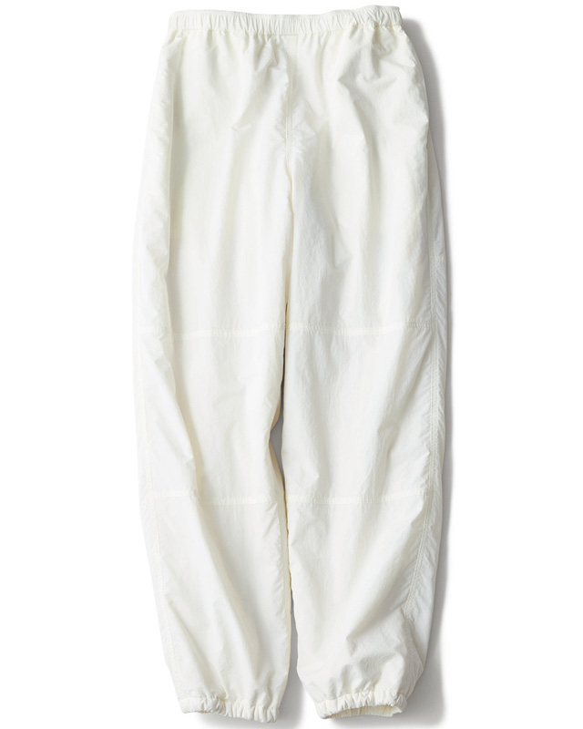 働くママ ファッションアイテム