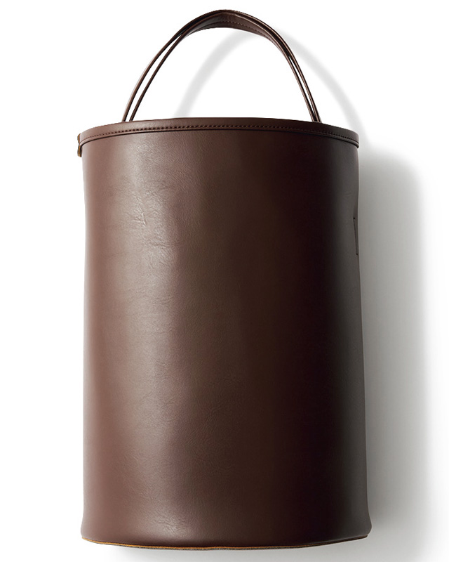 働くママ ファッションアイテム