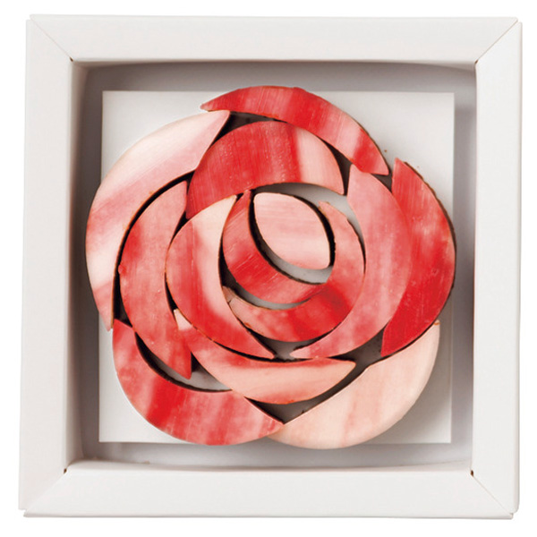 「サチ タカギ」のLychee