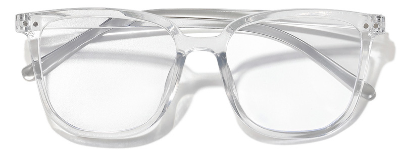 〝SHEIN〟のメガネ