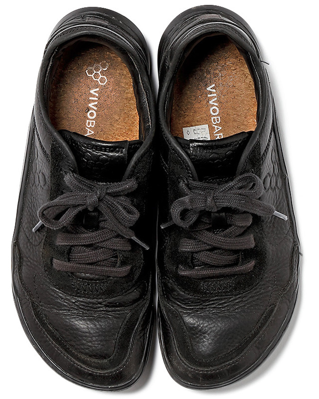 〝Vivobarefoot〟のシューズ