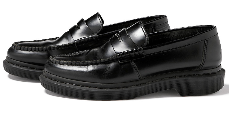 〝Dr.Martens〟の靴