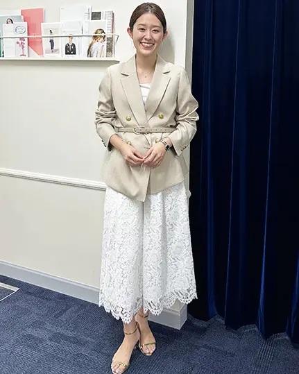 ジャケット×レースパンツ