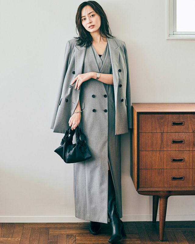 グレージャケット×ワンピースセットアップ