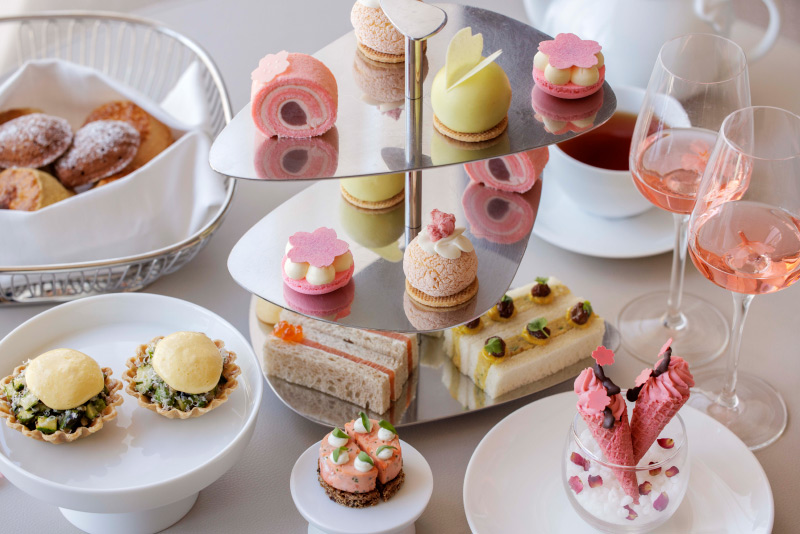 フォーシーズンズ東京丸の内の桜アフタヌーンティー