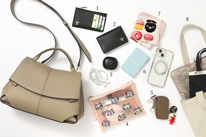 Oggi副編集長のバッグの中身