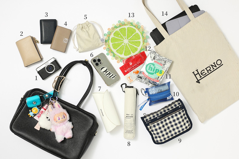 Oggiデジタル担当のバッグの中身