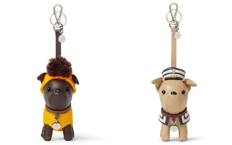 おめかしした犬のバッグチャーム