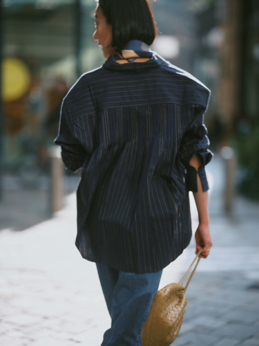 Poplin Power Shoulder Back Tuck Shirts