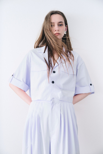 クールタッチカラータイプライター
限定カラーシャツジャケット、ワイドパンツ