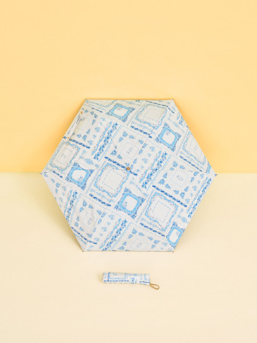 リリーブラウン　バンダナ柄