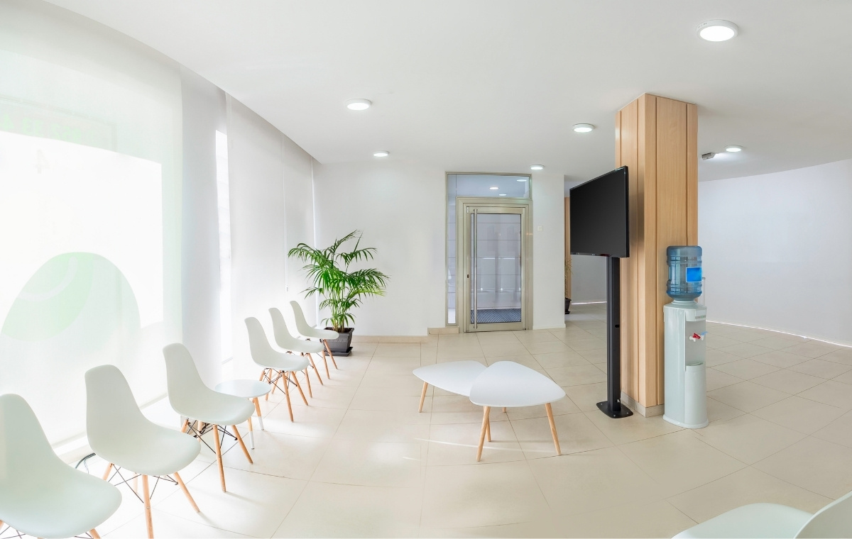 病院の待合室の写真