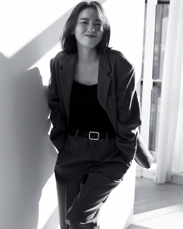 テーラードジャケット×パンツセットアップ