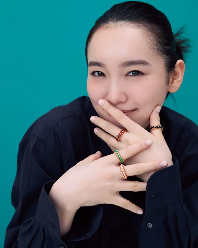 カルティエのジュエリーコーデ