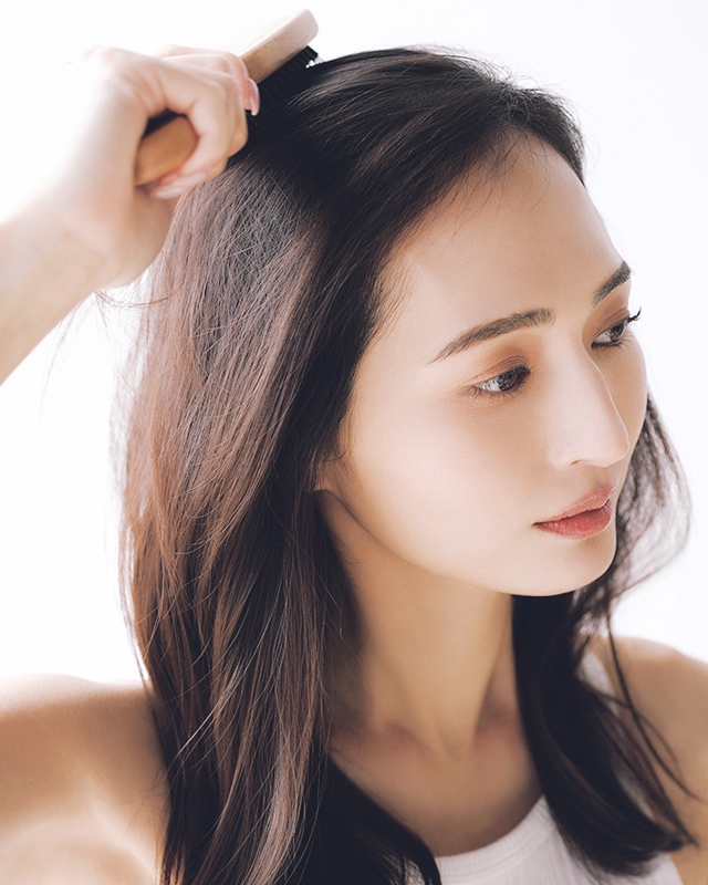 洗う前のブラッシング