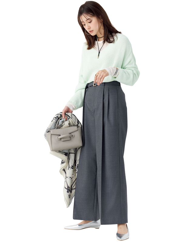 ミントニット×シアーカットソー×グレータックパンツ