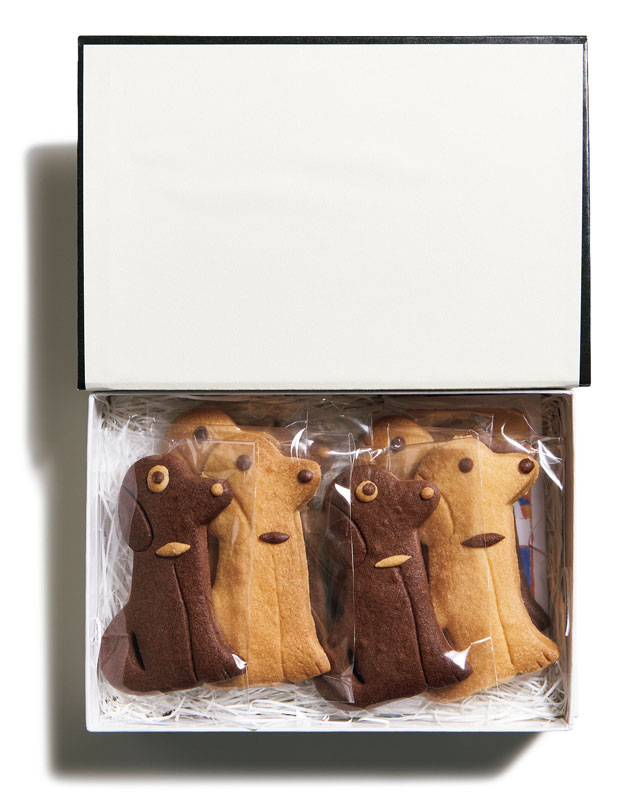 「hana クッキーと本とくらし」のイヌボックス黒