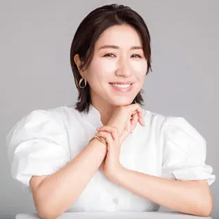 長井かおりさん（ヘア＆メイクアップアーティスト）