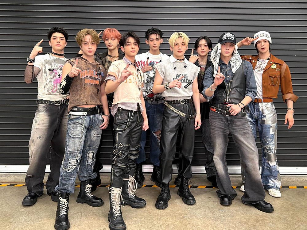 &TEAMのグループショット