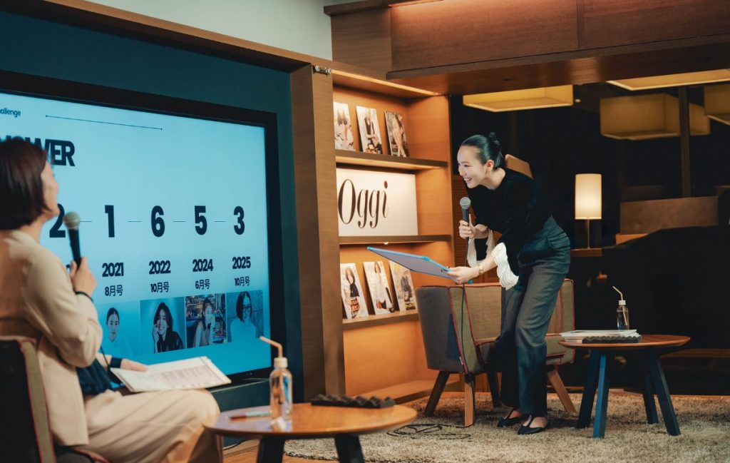 クイズで盛り上がっている様子