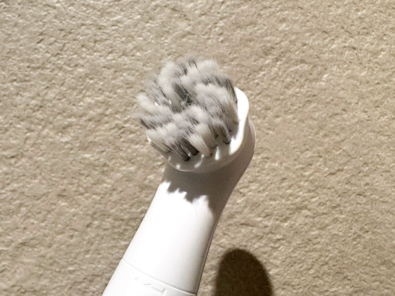 パーツケアブラシ　ブラシ寄り写真