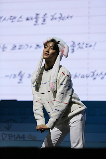B1A4