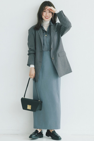 【4/8のコーデ】グレー主体で叶える“フェミニンだけどハンサム”な着こなし♡