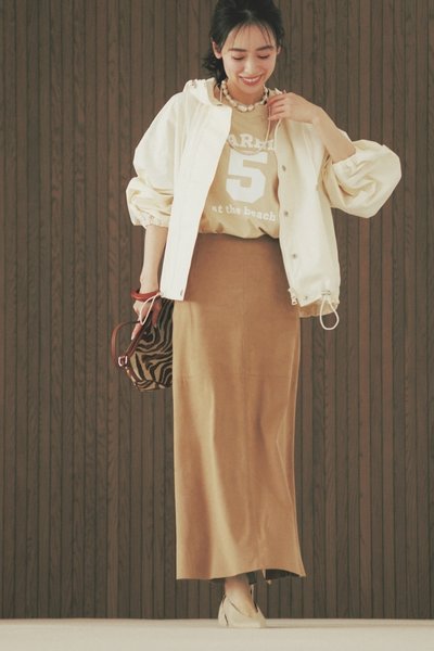 【4/11のコーデ】休日スポカジはベージュで品よく♡