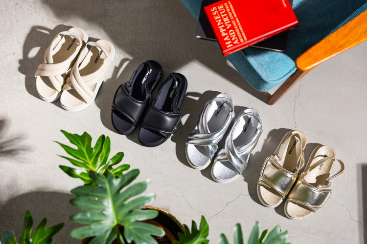 パファーサンダル2種