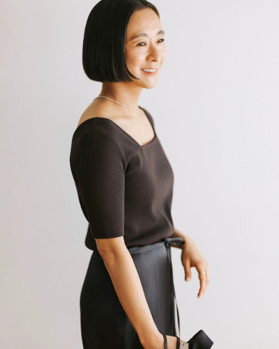 スクエアネック リブ Tシャツ