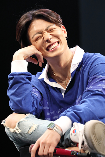 iKON