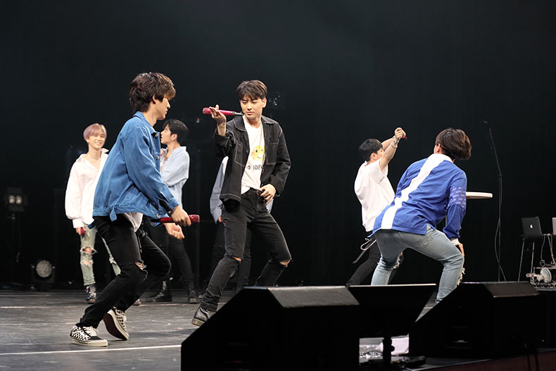 iKON