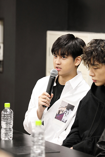 iKON