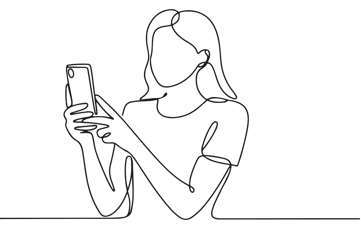 スマホを持っている人のイラスト