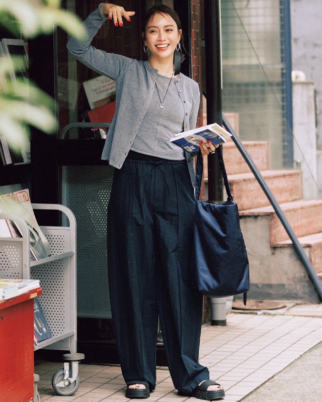 着回しトップス 休日コーデ