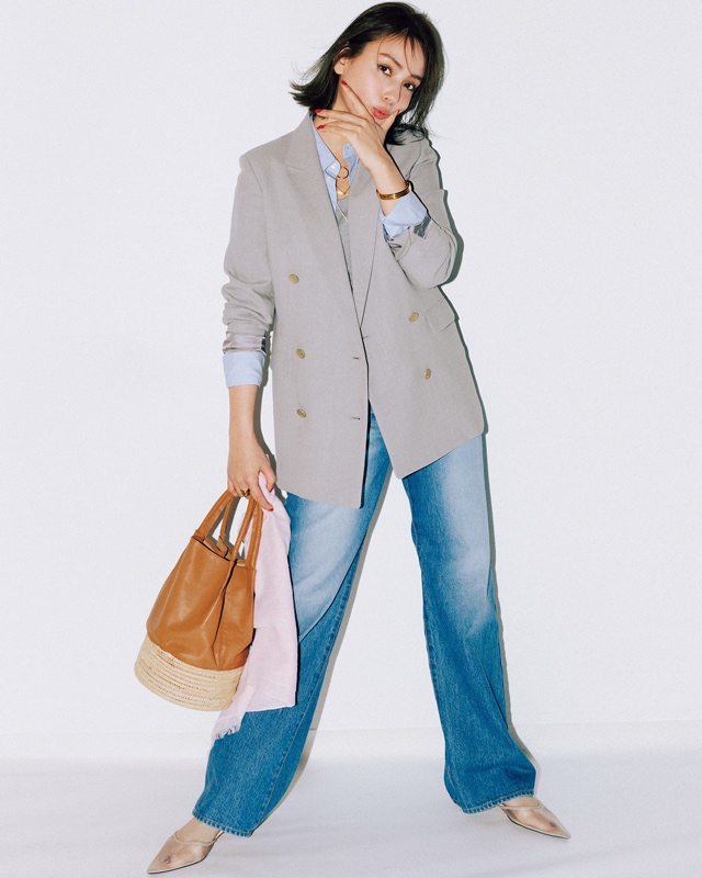 春ジャケットの休日コーデ