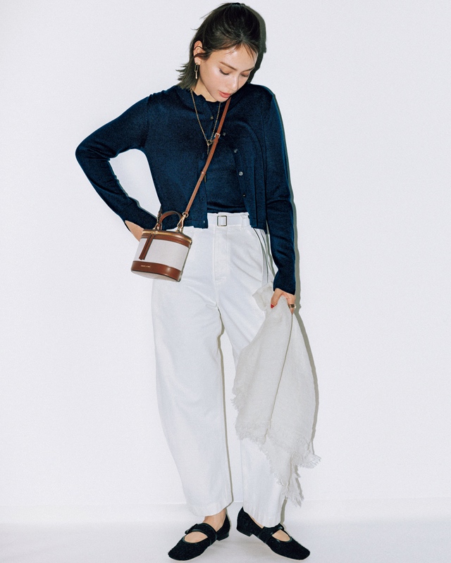 着回しトップス 休日コーデ