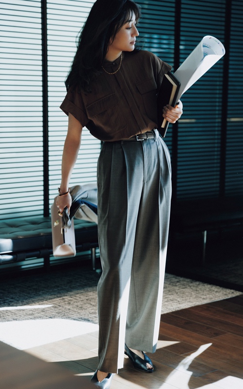 タックパンツコーデ