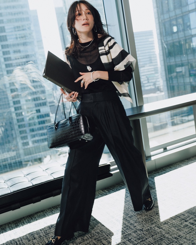 タックパンツコーデ