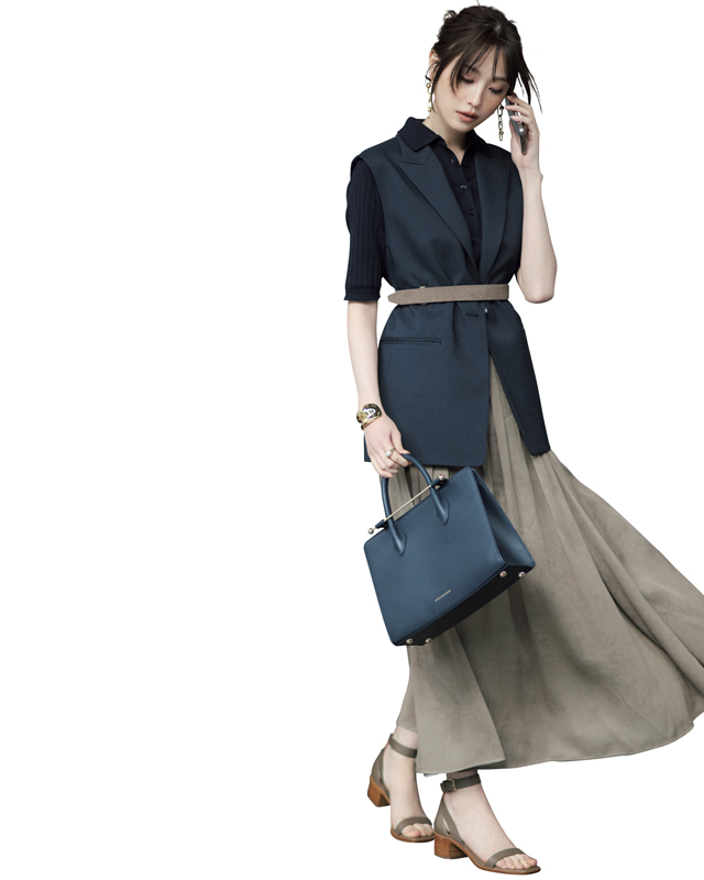 ジレ×ポロニット×スカート